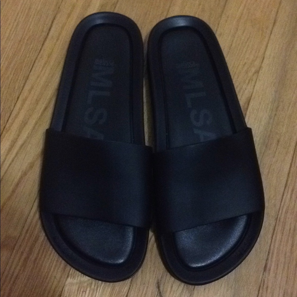 Melissa beach slide matte black Sz 10